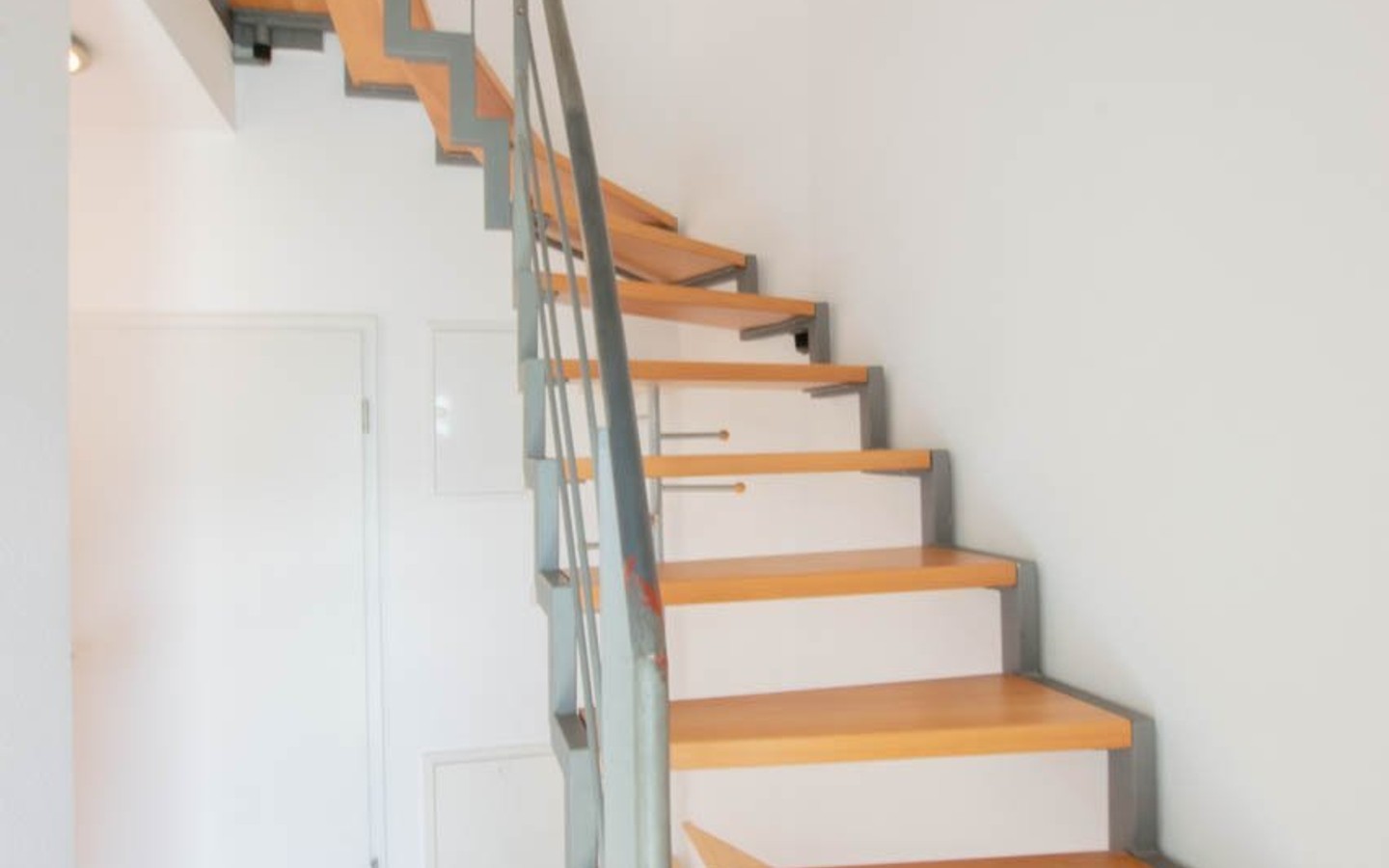 Treppe - HD-Bergheimer Str.: Traumhafte Maisonette-Wohnung in zentraler Lage