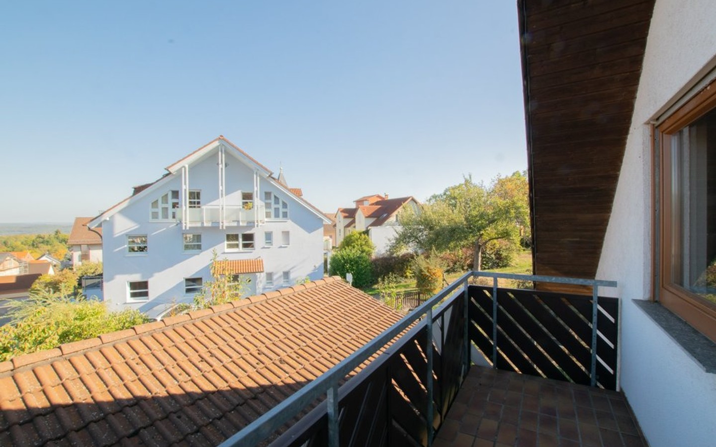 Balkon - Großzügige Doppelhaushälfte mit viel Potenzial in ruhiger Aussichtslage von Gaiberg