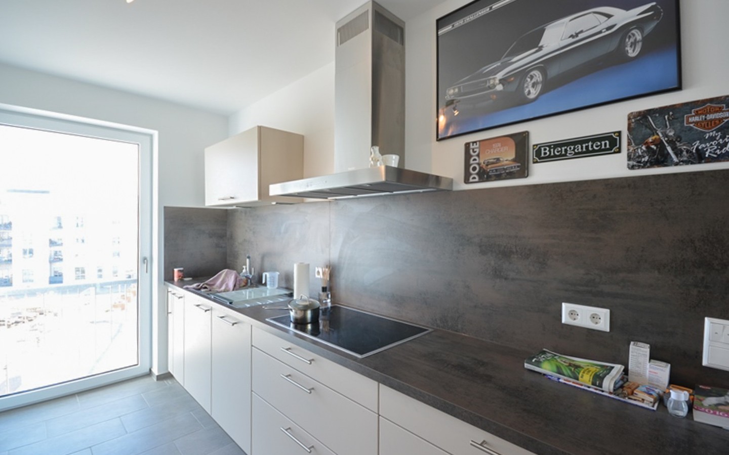 Küche - HD-Bahnstadt: Moderne 3-Zimmerwohnung mit großem Balkon und 2 TG-Stellplätzen