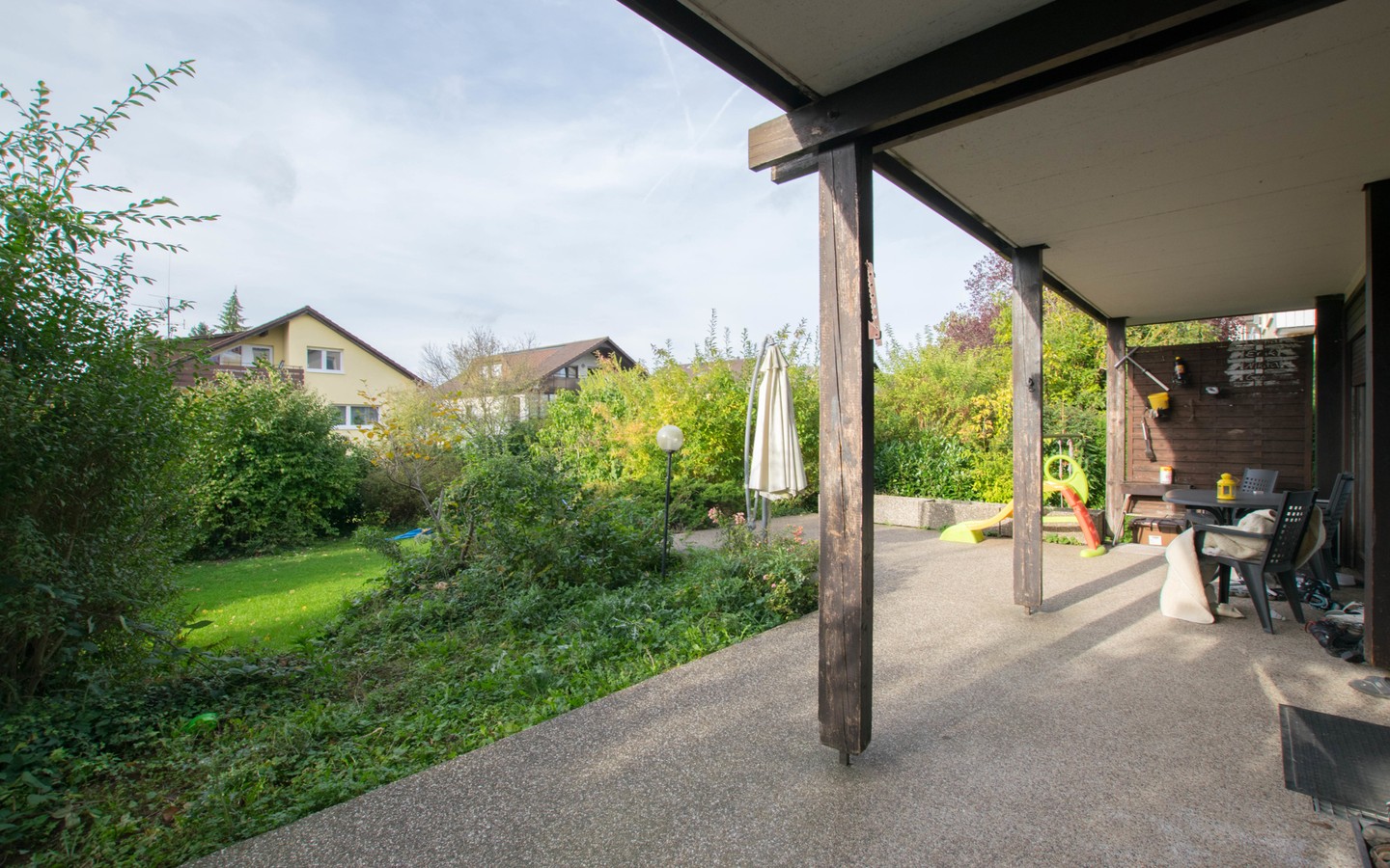 Terrasse - 3-Familienhaus auf großem Grundstück in gewachsener Lage von Wiesloch
