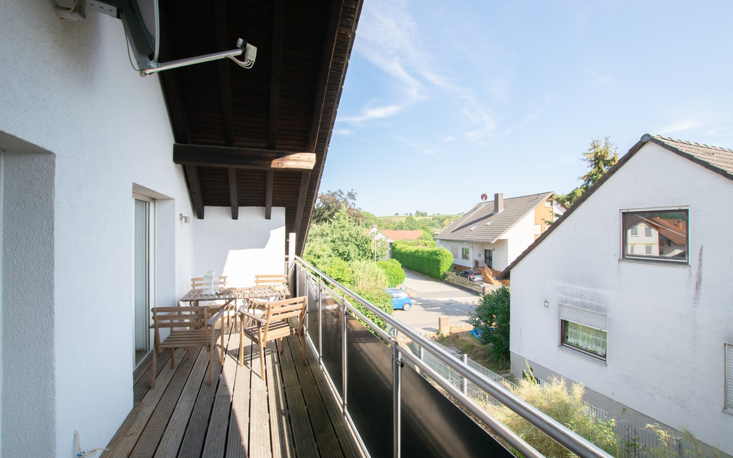 Balkon OG - Modernes Einfamilienhaus auf großem Grundstück in ruhiger Lage von Lobenfeld +Virtuelle 3D-Tour+