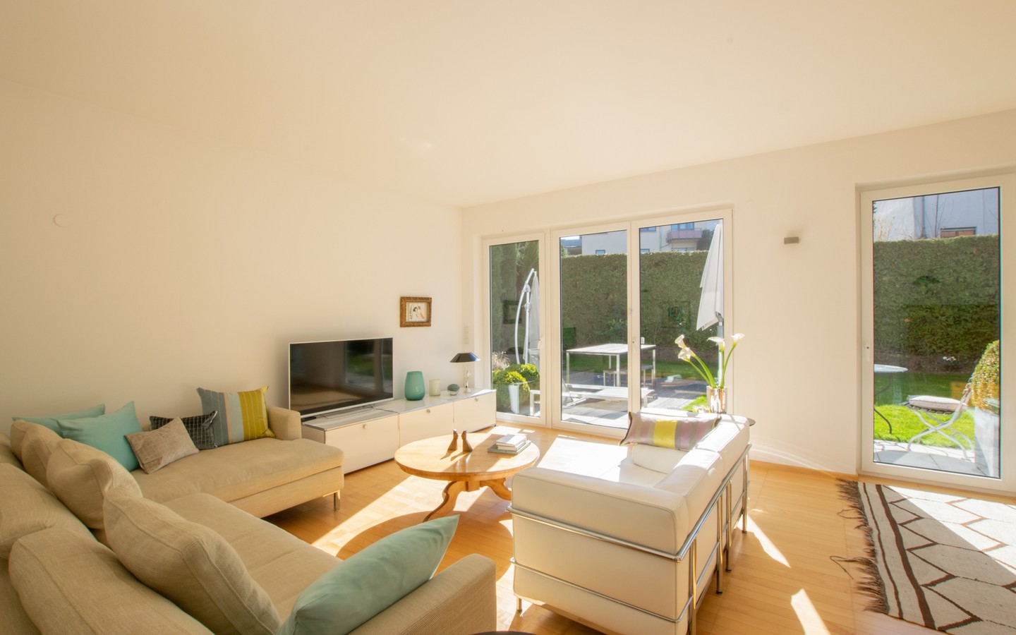 Wohn- / Esszimmer - Moderner Wohnkomfort in Nussloch: Neuwertiges Einfamilienhaus mit über 173 m²  Wohnfläche