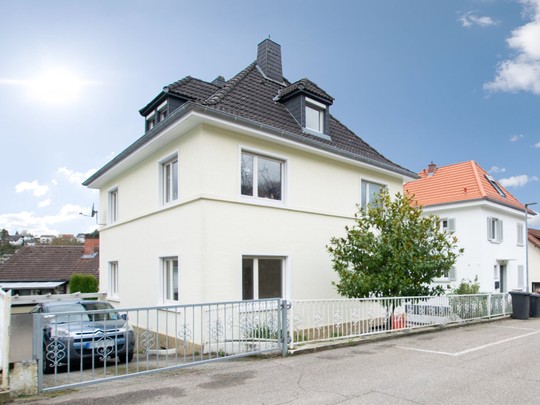 Großzügiges Zweifamilienhaus in begehrter Wohnlage von Neckargemünd - Ihr Immobilienmakler in Neckargemünd
