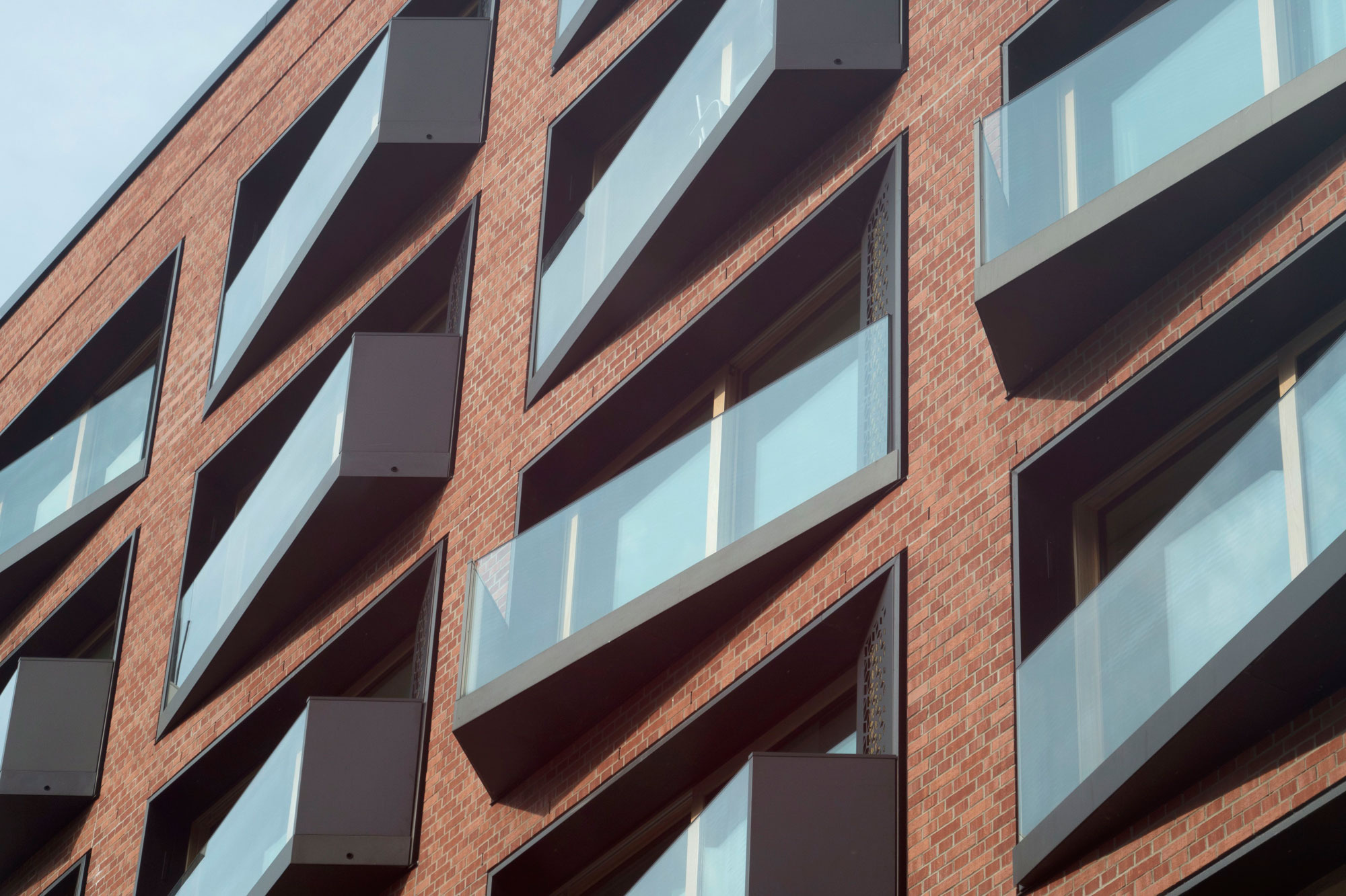 Monolithisches Baukonzept: Moderne Wohnungen kaufen mit WvM Immobilien in Köln und Berlin
				