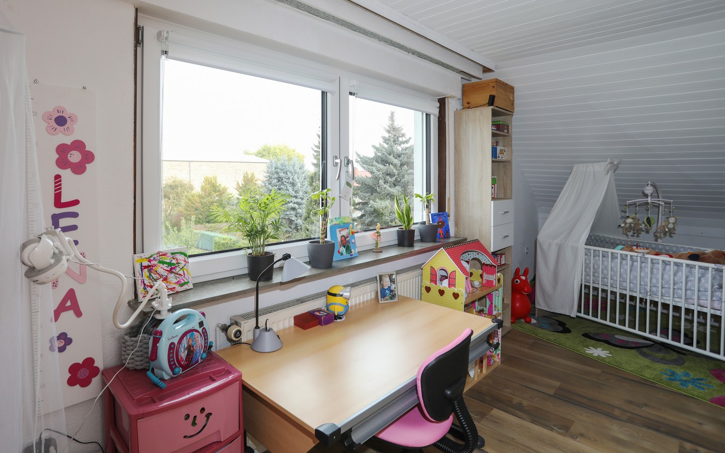 Zimmer 1 DG - Eppelheim: MFH auf großem Erbpachtgrundstück in 
familienfreundlicher Wohnlage zur flexiblen Nutzung