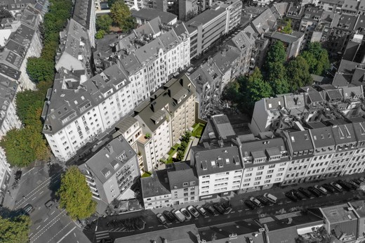 Die Aufstockung des Bestandstgebäudes auf der 5. und 6.Etage steht in Köln-Südstadt zum Kauf.