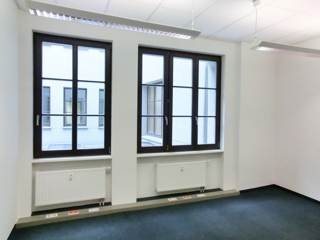 Büro (2)