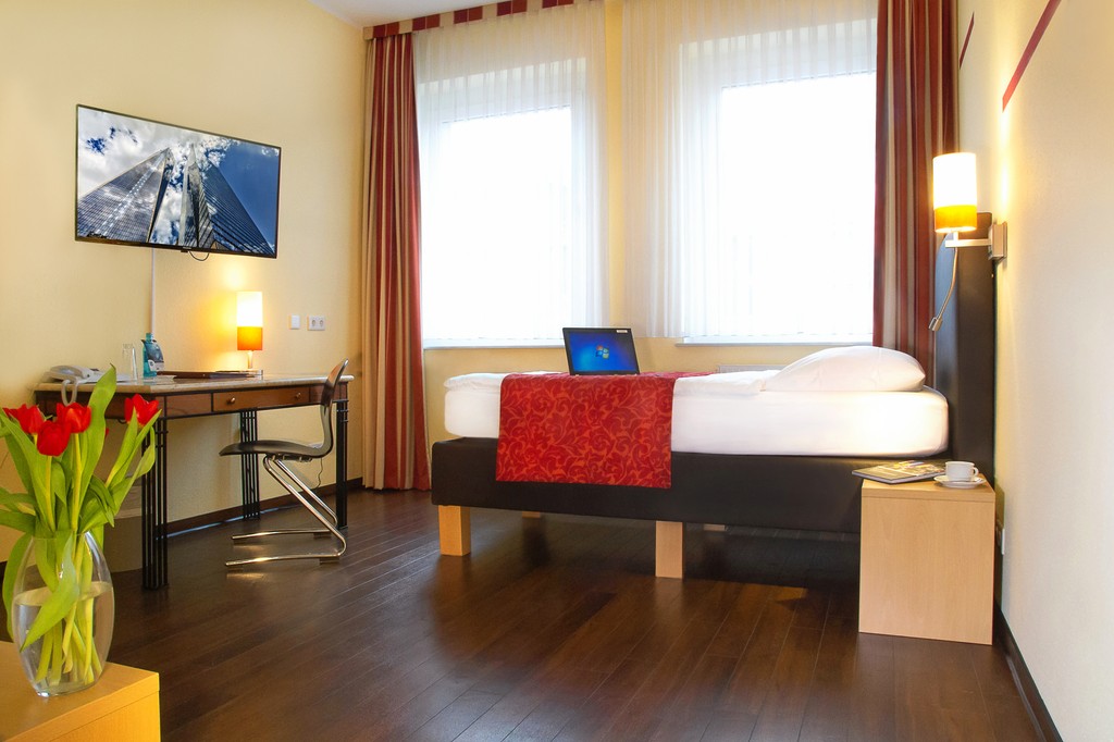 hotel_neuhaus_barrierefreies_3-sterne-stadthotel_dortmund_doppelzimmer.jpg
				