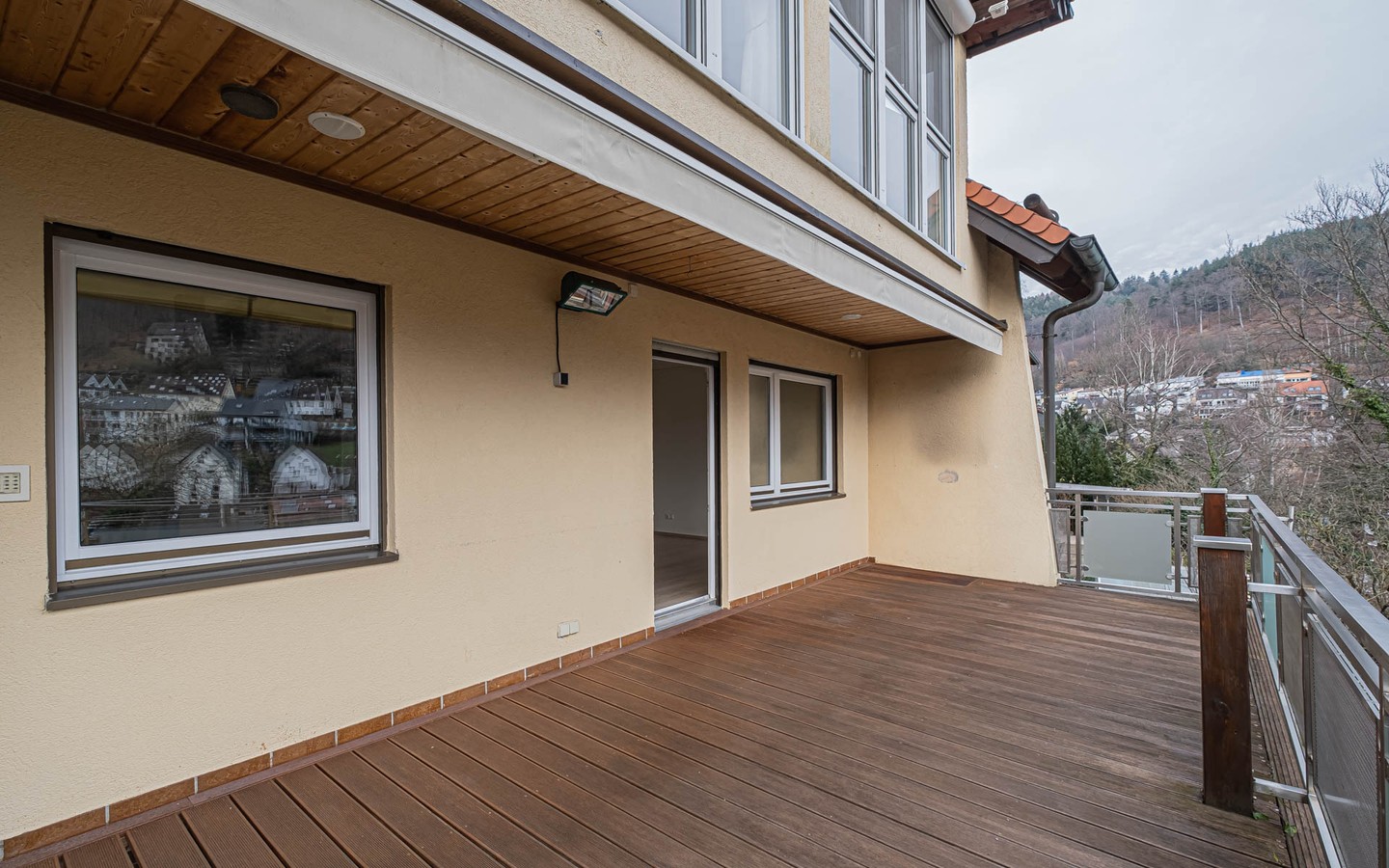 Balkon - Exklusive Maisonettewohnung mit Weitblick in Ziegelhausen