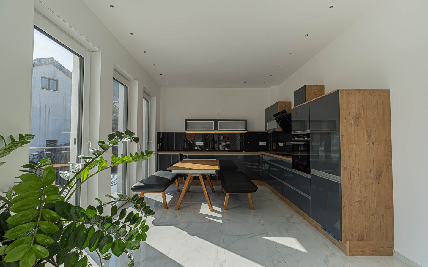 Koch- und Essbereich - Traumhafte Aussichten: Exklusives Penthouse in Ziegelhausen
