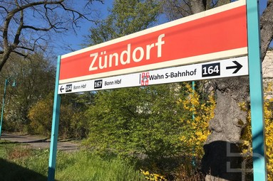 Haltestelle Zündorf
				