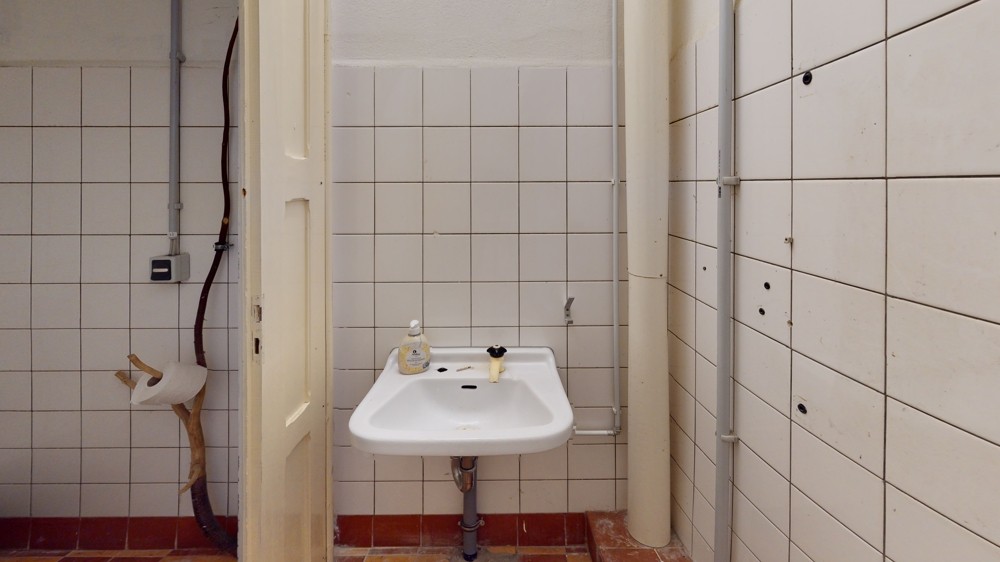 Paul-Korff-Strae-Bathroom(9)
				