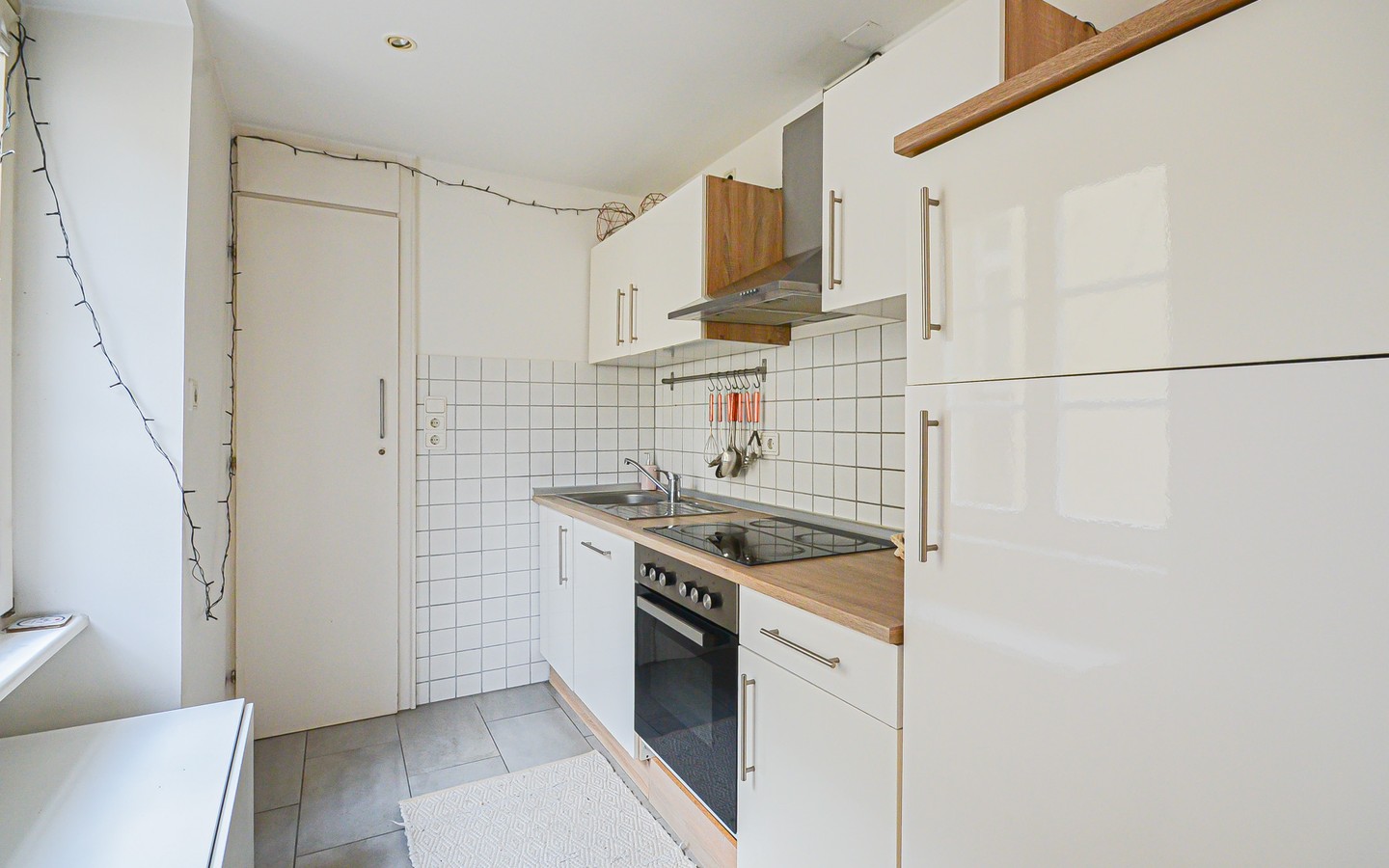 Küche - Charmante Zweizimmerwohnung in der Heidelberger Fußgängerzone