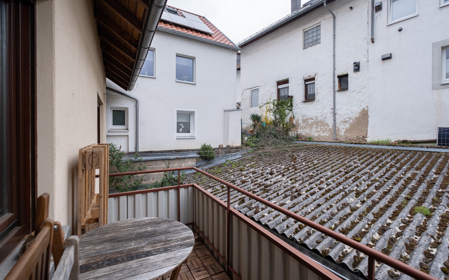 Balkon Wohnung 5 - Einzigartiges Anwesen mit 6 Einheiten und herausragendem Entwicklungspotenzial in HD-Handschuhsheim