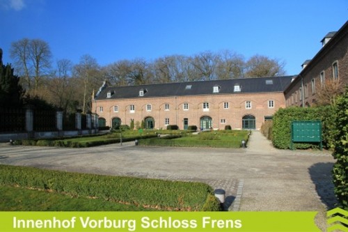 Innnenhof-3-Zimmer-Wohnung am Schloss Frens