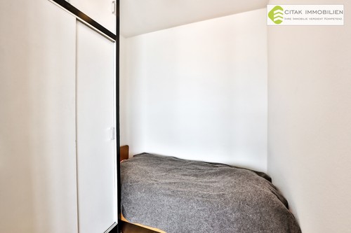 Schlafbereich - 1 Zimmer Wohnung in Köln-Sülz