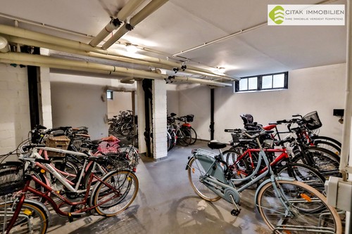 Fahrradkeller - 4 Zimmer Wohnung in Köln-Poll