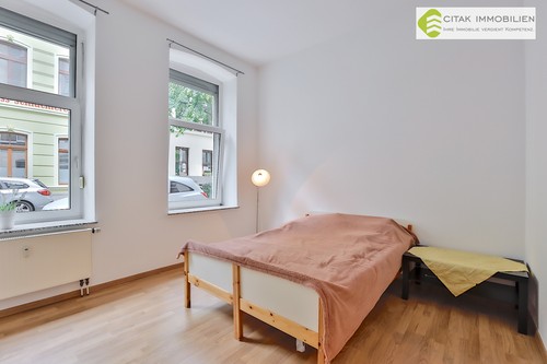 Schlafzimmer Pos2 - 2 Zimmer Wohnung in Köln-Nippes
				