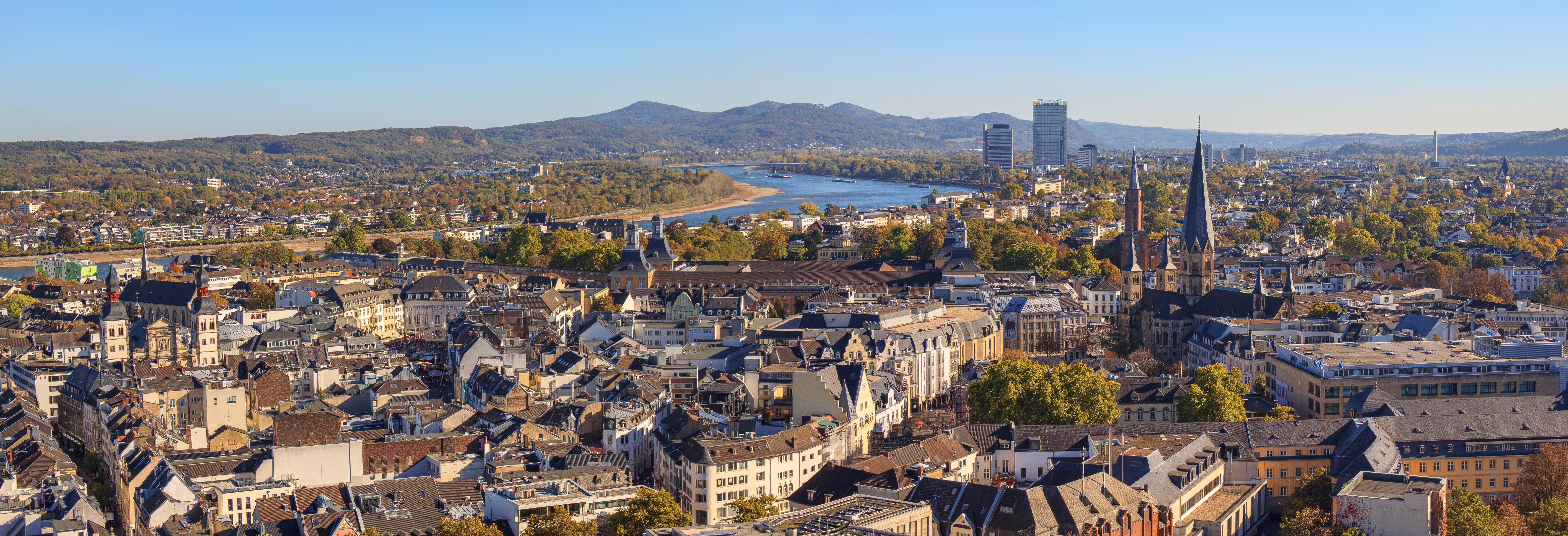 Sie suchen nach einem Immobilienmakler für Bonn, der Ihr Haus oder Wohnung sicher verkaufen kann?