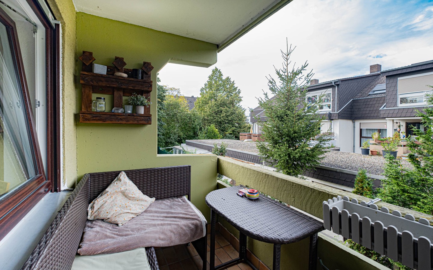Balkon - HD-Rohrbach: schön geschnittene 2-Zimmer-Wohnung mit Balkon, Keller und TG-Stellplatz