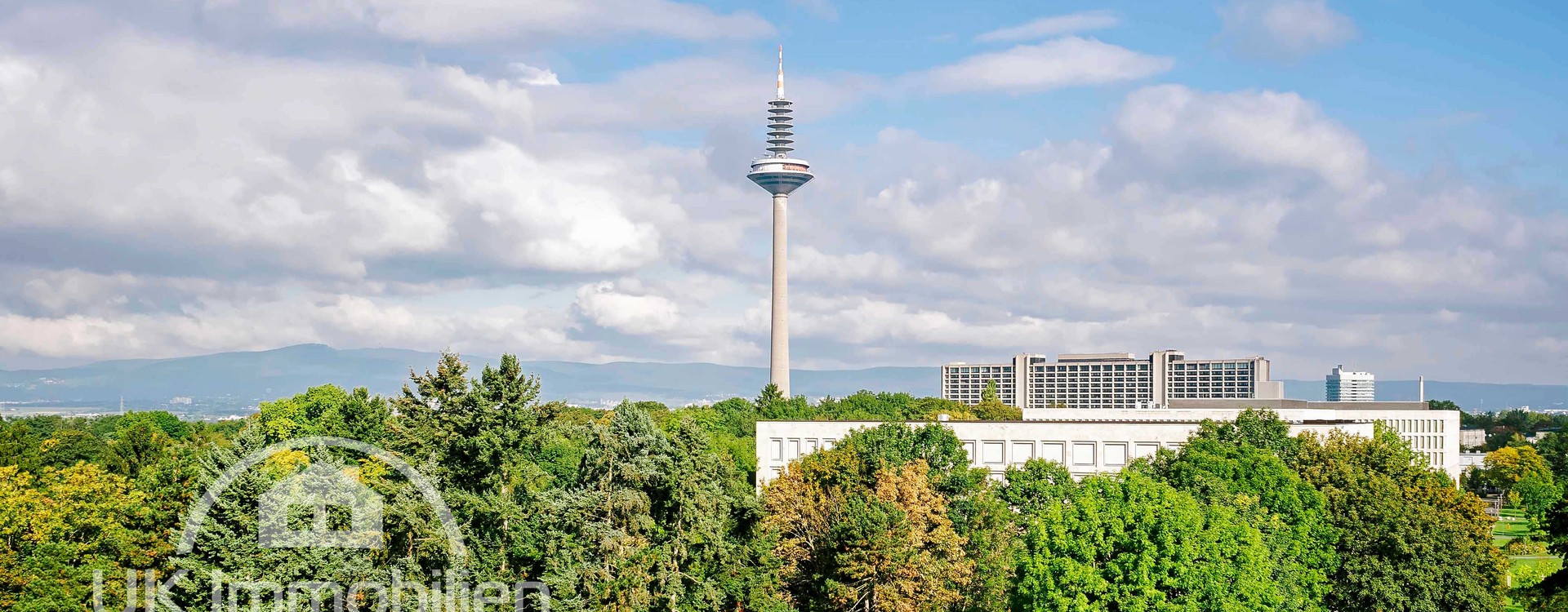 Immobilienmakler-Frankfurt-Ginnheim-Europaturm-Ginnheimer-Spargel-Grüneburgpark.jpg