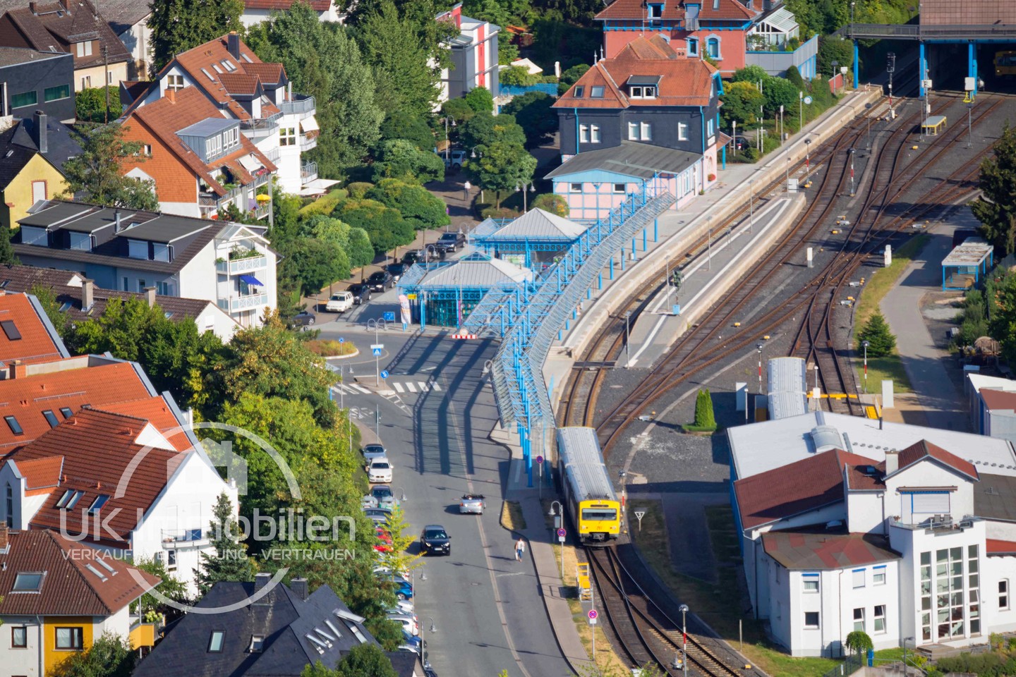 Immobilienmakler-Koenigstein-Koenigstein-Bahnhof-Bahnstraße.jpg