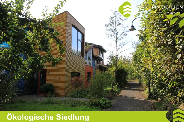 Sie suchen nach einem Immobilienmakler für Köln-Blumenberg der Ihr Haus oder Eigentumswohnung sicher und stressfrei verkaufen kann?