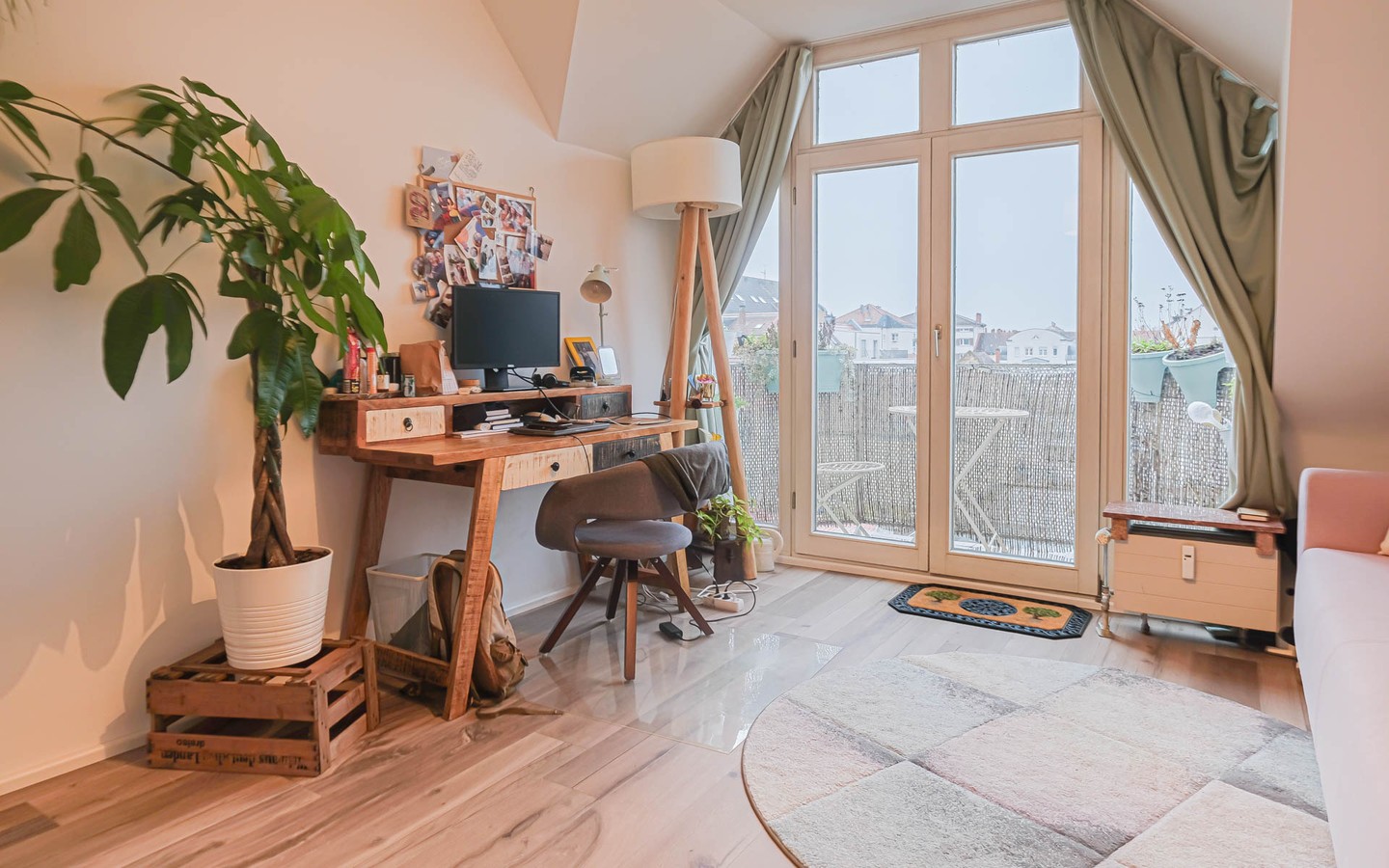 Arbeitszimmer - Außergewöhnliche Maisonettewohnung mit Wintergarten und Neckarblick
