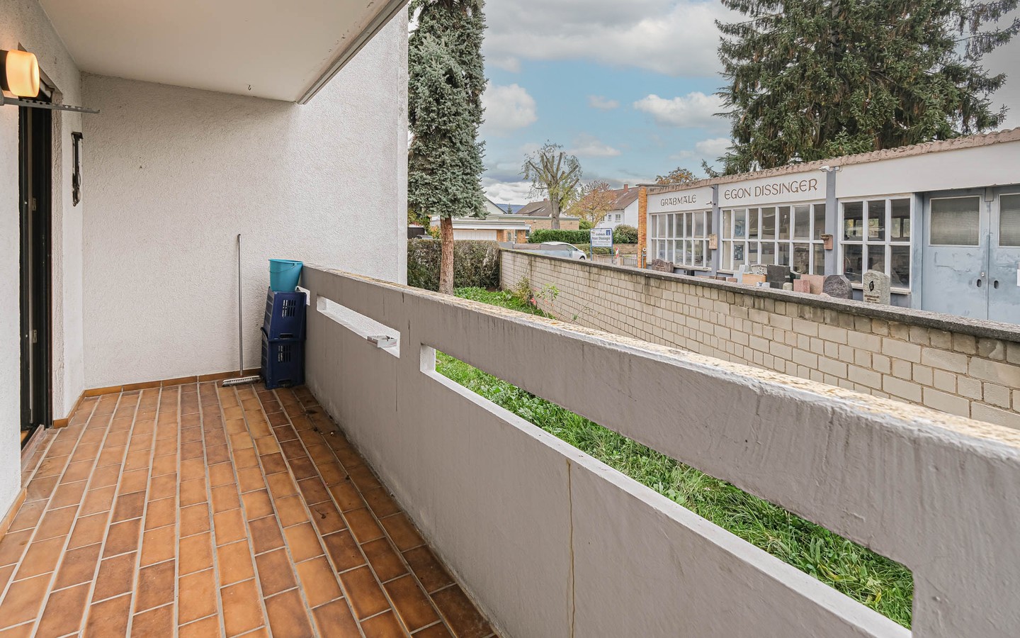 Balkon - Verwirklichen Sie Wohnträume: Authentische 3-Zimmer-Wohnung mit Balkon und Gemeinschaftsgarten
