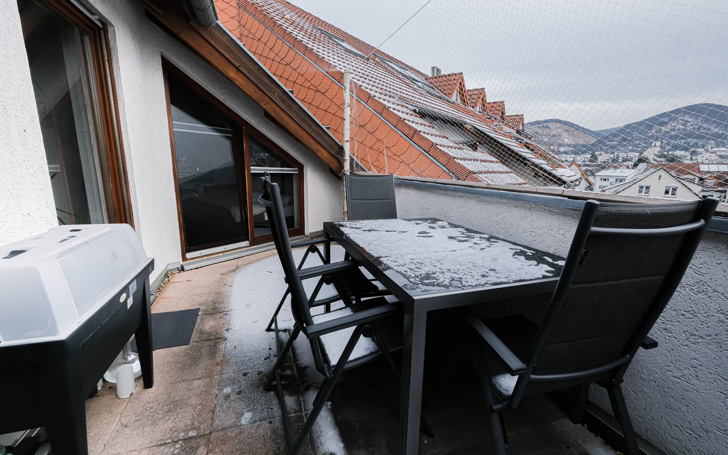 Dachterasse - Schicke Single-Wohnung mit großer Dachterrasse in ruhiger Lage