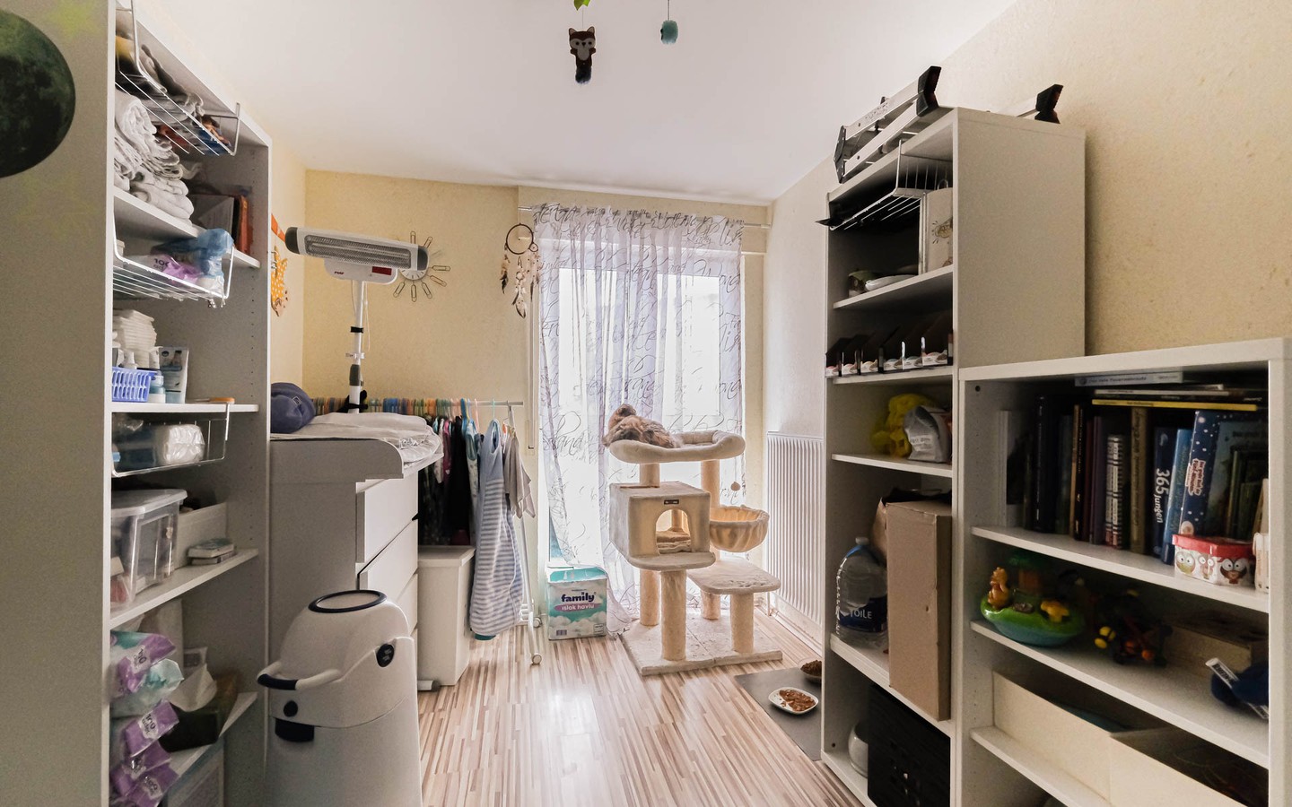 Kinderzimmer - Traumhaftes Familienidyll: Doppelhaushälfte mit Garten
und Einliegerwohnung